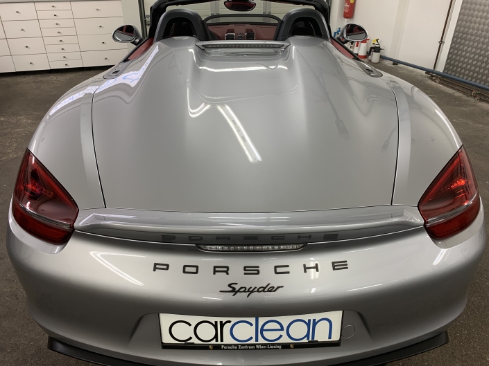 PORSCHE SPIDER AUFBEREITUNG
